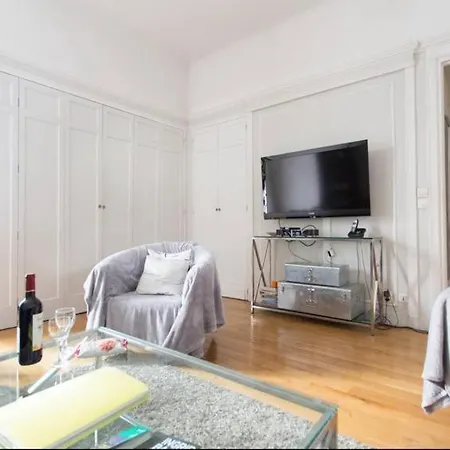 Sweet Claridge 1bedroom * Paris